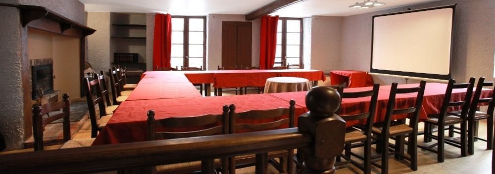 Le Victor Hugo - Hotel Et Restaurant - Logis Hotels Saint-Céré Eksteriør bilde